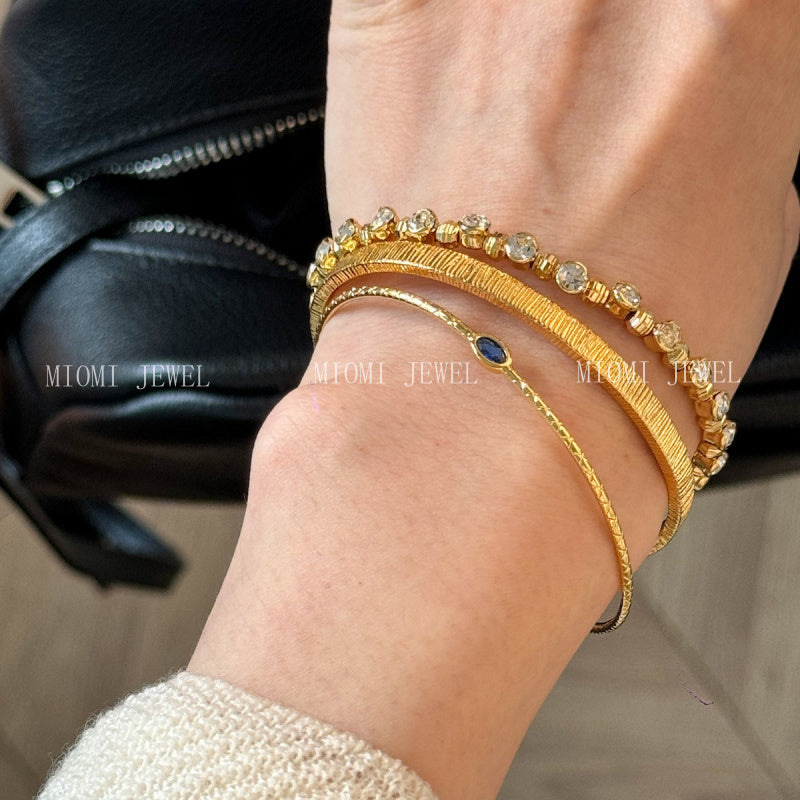 Autumn Winter Layered Gold Blue Hao Stone Vertical Pattern Wide Edge Thin Half Bracelet Vintage Simple Elegant High-end Bracelet for Women