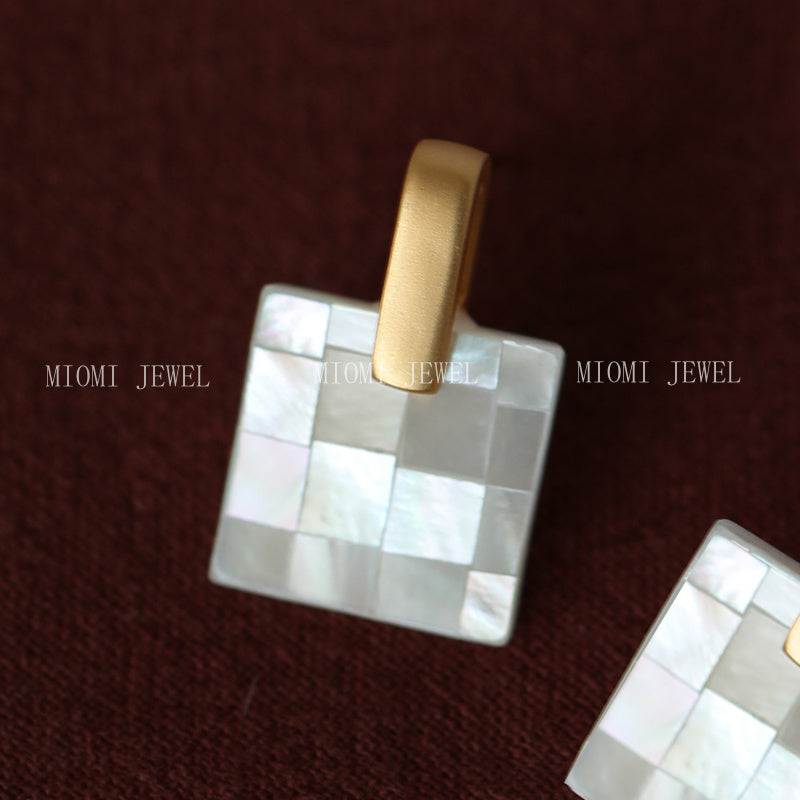 S925 Silver Needle High-Quality Splicing White Butterfly Shell Elegant Versatile Earrings Niche Commuting Stud Earrings