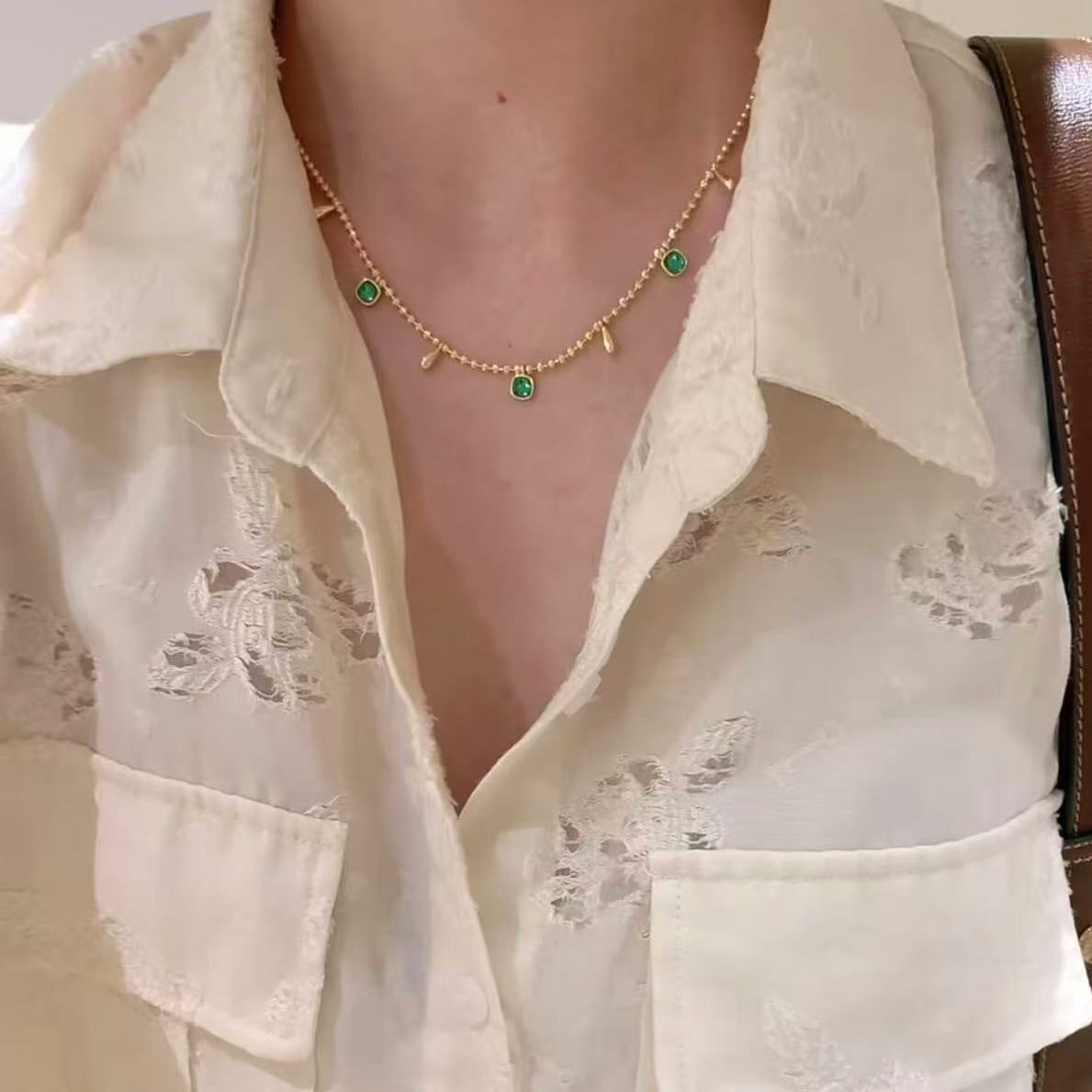 S925 Sterling Silver Emerald Water Drop Necklace French Retro Elegant Niche Design Sense Light Luxury Collarbone Chain