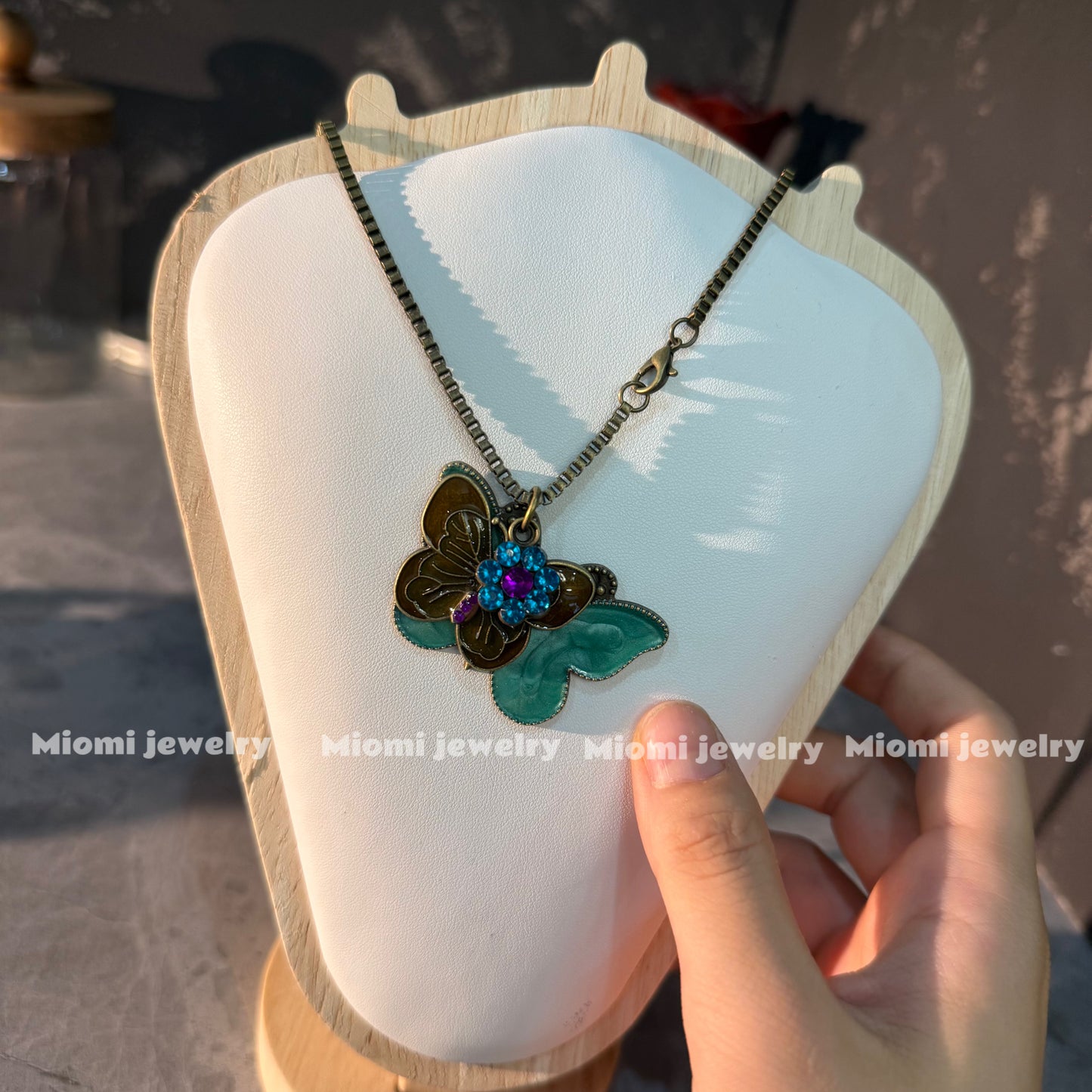 cottage fairy whimsical butterfly necklace necklace(a little long)vintage