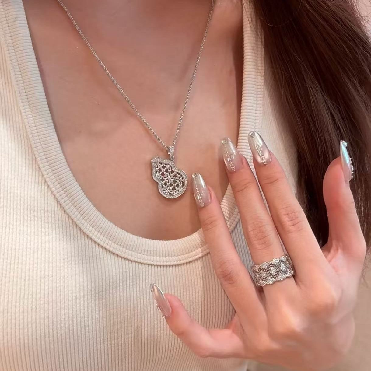 Pure Silver S925 Brushed Craft Lace Gourd Necklace Vintage Court Style High-end Feel Elegant Versatile Unique