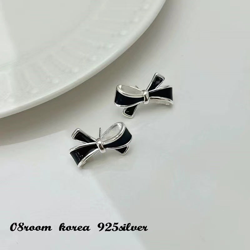 Pure Silver S925 Korean Style Black Resin Bow Fashion Niche Elegant Design Versatile Earrings
