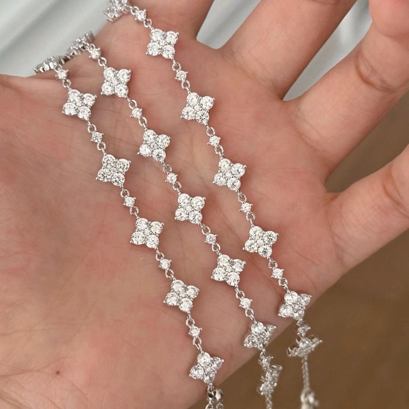 Pure Silver S925 High Carbon Diamond Four-Leaf Clover Bracelet Ultra Shiny French Style High-End Elegant