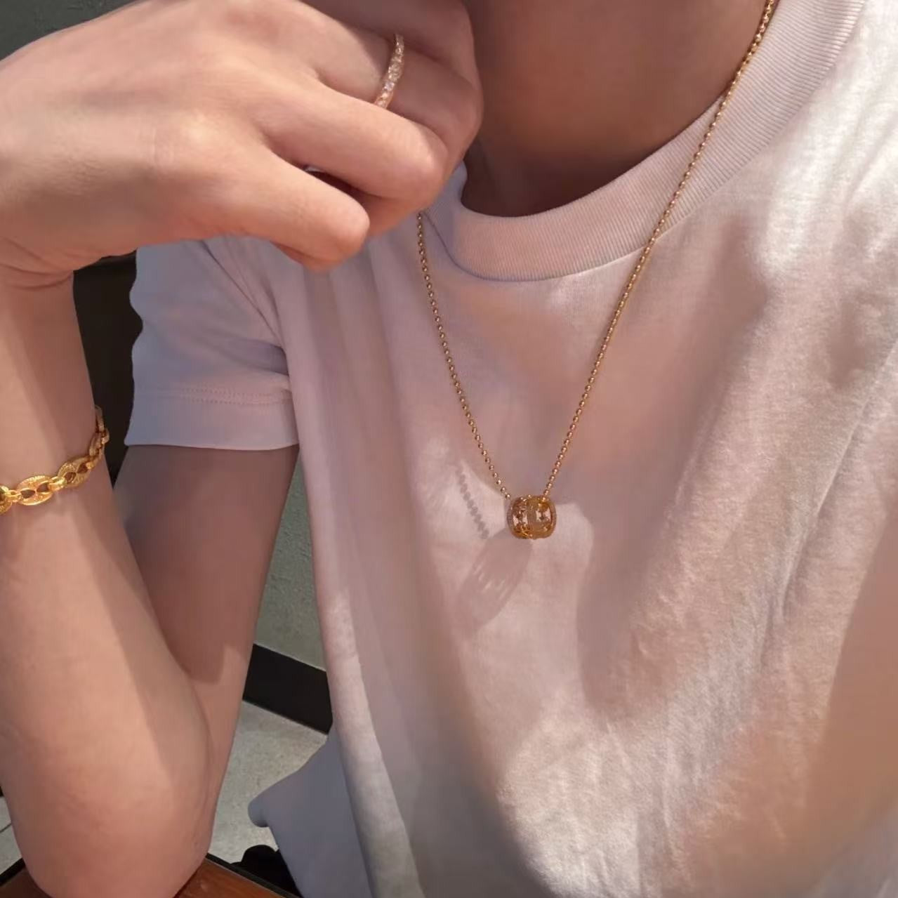 S925 Sterling Silver Cross Iris Flower Lucky Necklace Niche Exquisite Necklace for Women High-end Light Luxury Jewelry