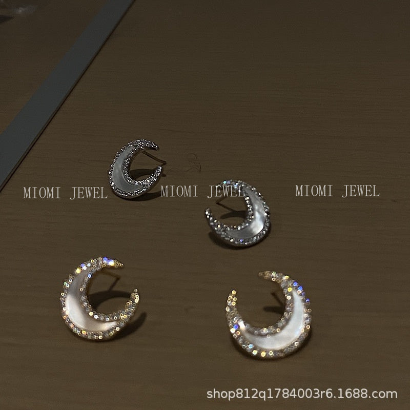 Iris Moon Sea Inlaid Diamond Shell Earrings for Women,S925 Pure Silver Simple Minimalist Style Earrings