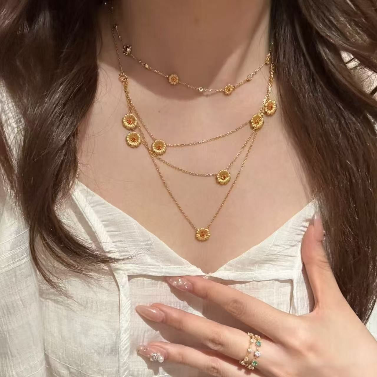 Sterling Silver S925 Brushed Craft Small Daisy Necklace Light Luxury High-end Exquisite Fashionable Personalized Jewelry