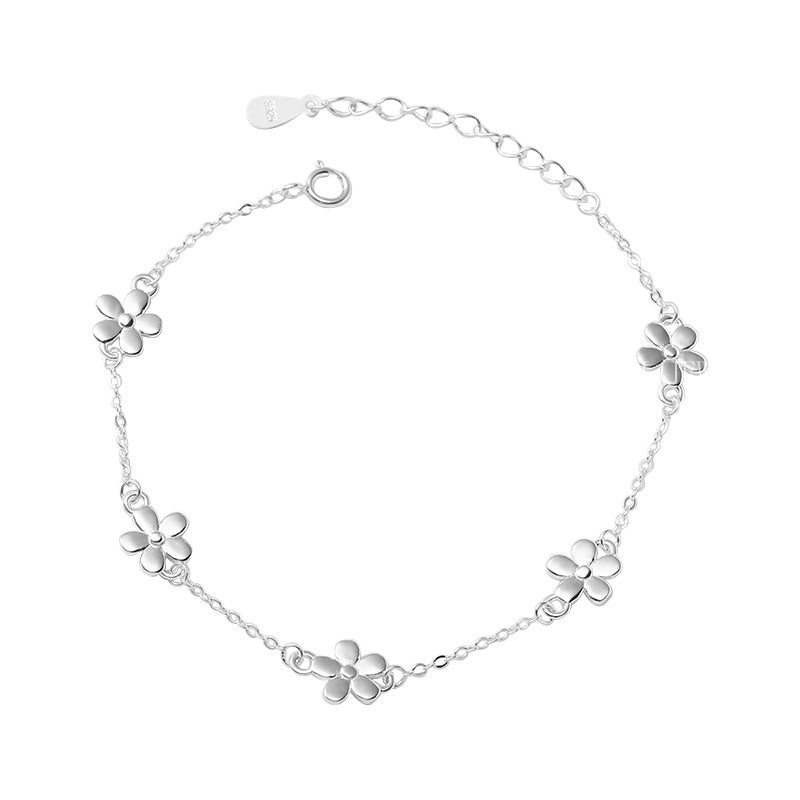 S925 Sterling Silver Small Flower Bracelet for Women, Mori Style, Fresh and Sweet, Simple and Elegant, Smooth Surface Flower Best Friend Jewelry