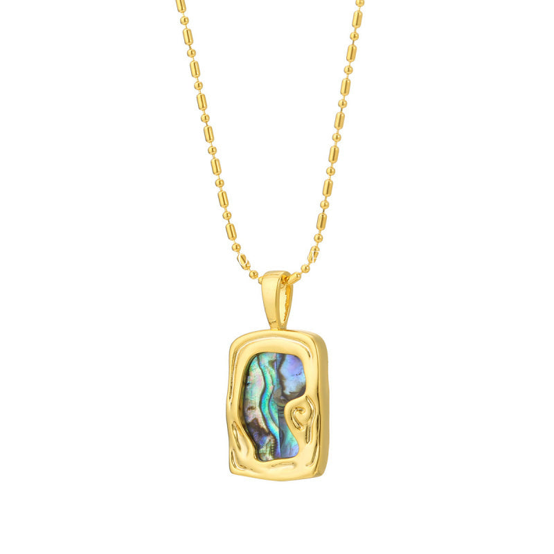 18K Gold Plated Abalone Shell Necklace Light Luxury High-end Square Pendant Necklace for Women Non-fading Mother-of-pearl Necklace Collarbone Chain