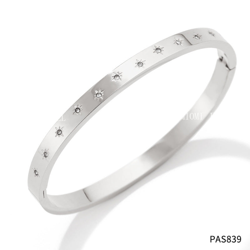 Non-Fading Multiple Styles Diamond-Studded Plain Hoop Bracelet Vacation Style Eight-Pointed Star Waterproof Stackable Stainless Steel Jewelry