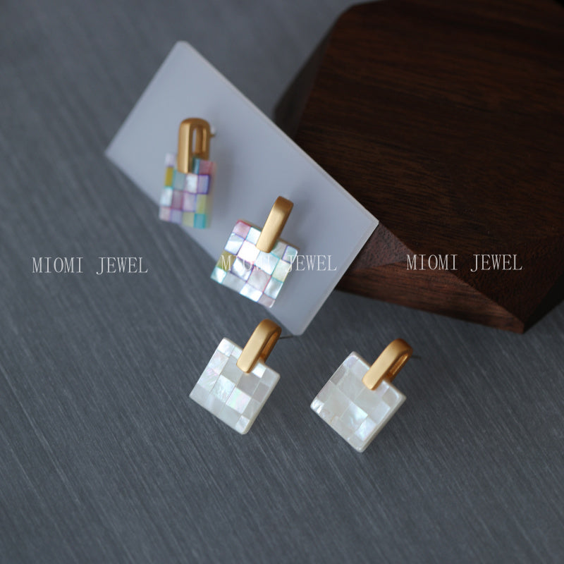 S925 Silver Needle High-Quality Splicing White Butterfly Shell Elegant Versatile Earrings Niche Commuting Stud Earrings