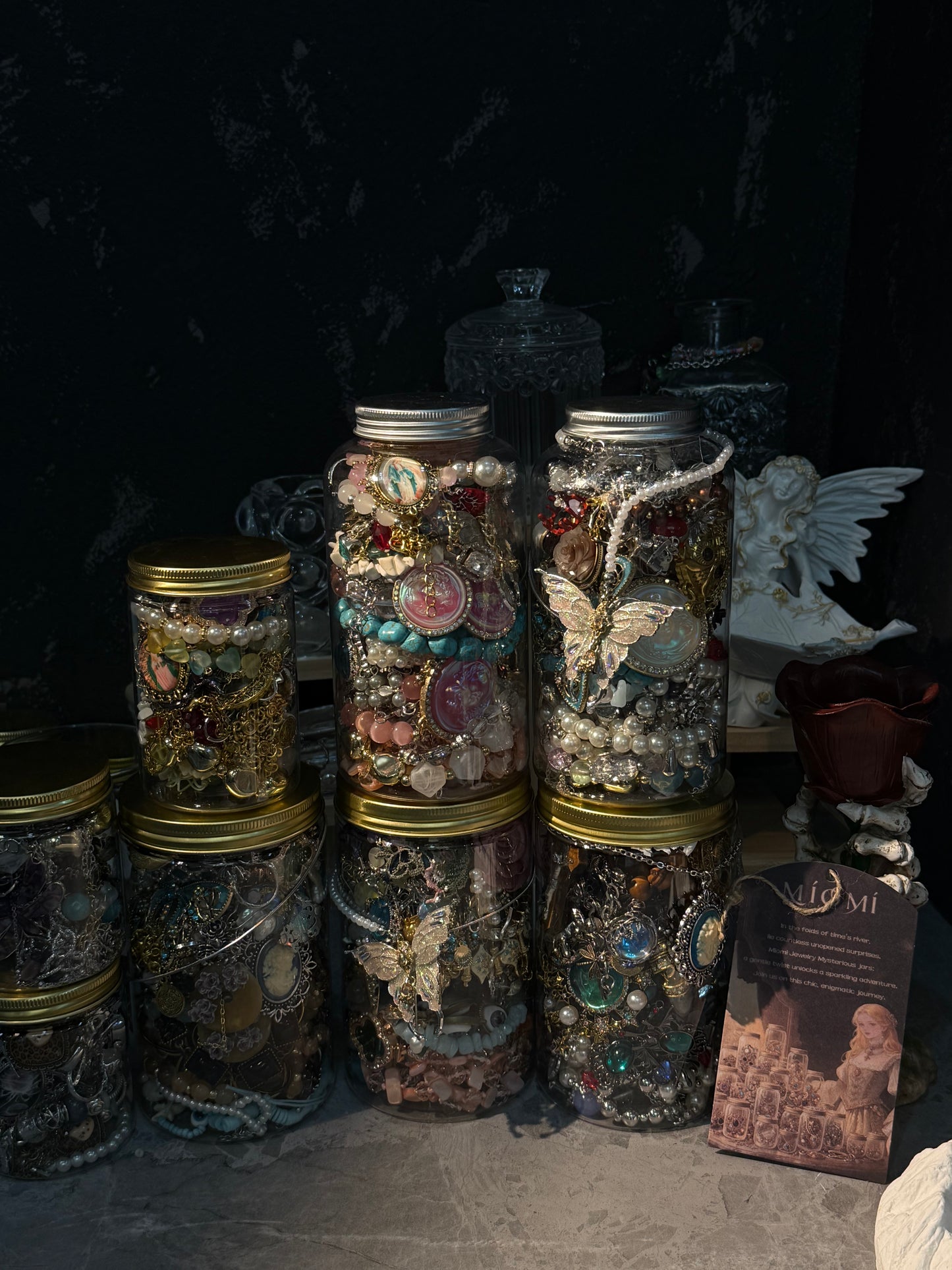 【hot selling 】customize mystery jewelry jar(plastic jar )