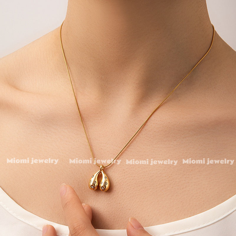 18k gold plated necklace
