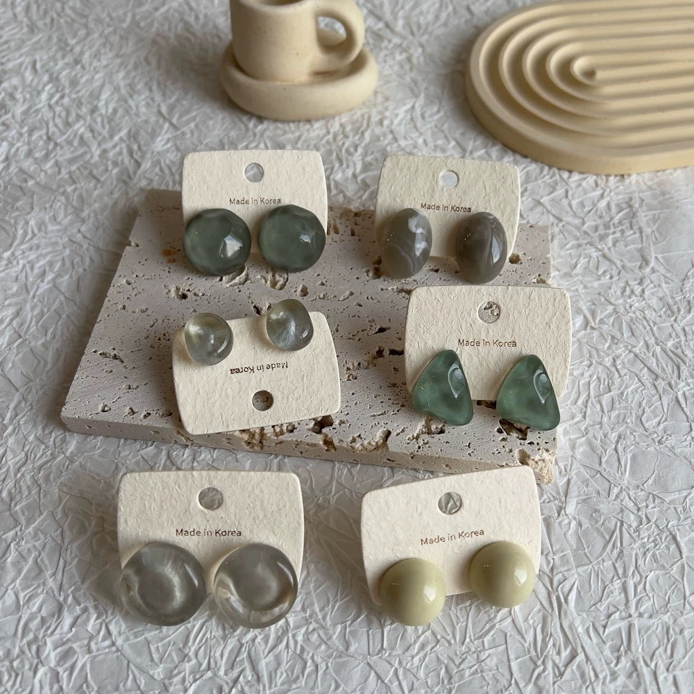 Original ¡¾ Blue Vine Gray Green ¡¿ Low saturation Morandi gray green semi-transparent resin flowers 925 sterling silver stud earrings
