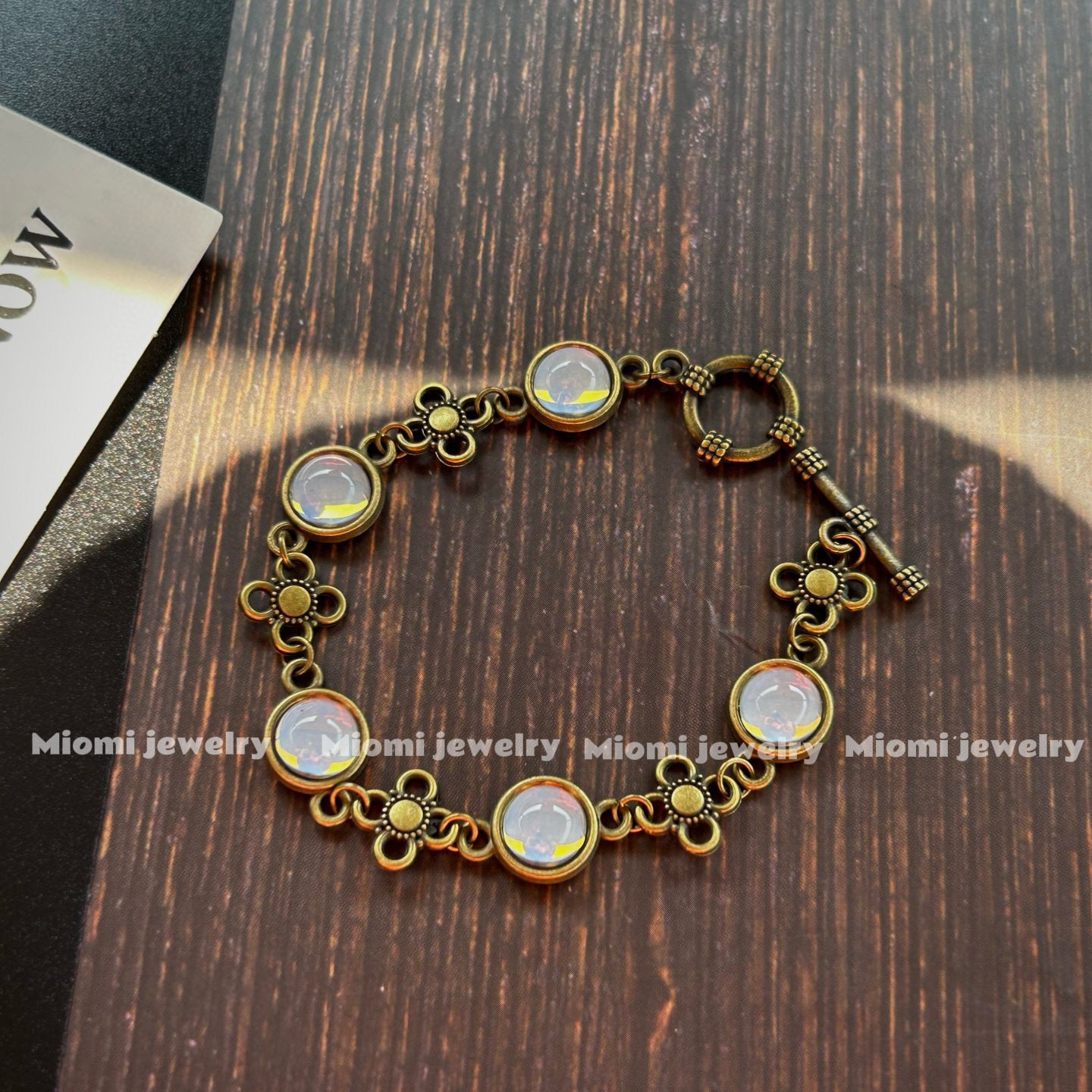Vintage Antique Jewelry - High-end Mocha Gray Glass Four-Leaf Clover Original Handmade Bracelet