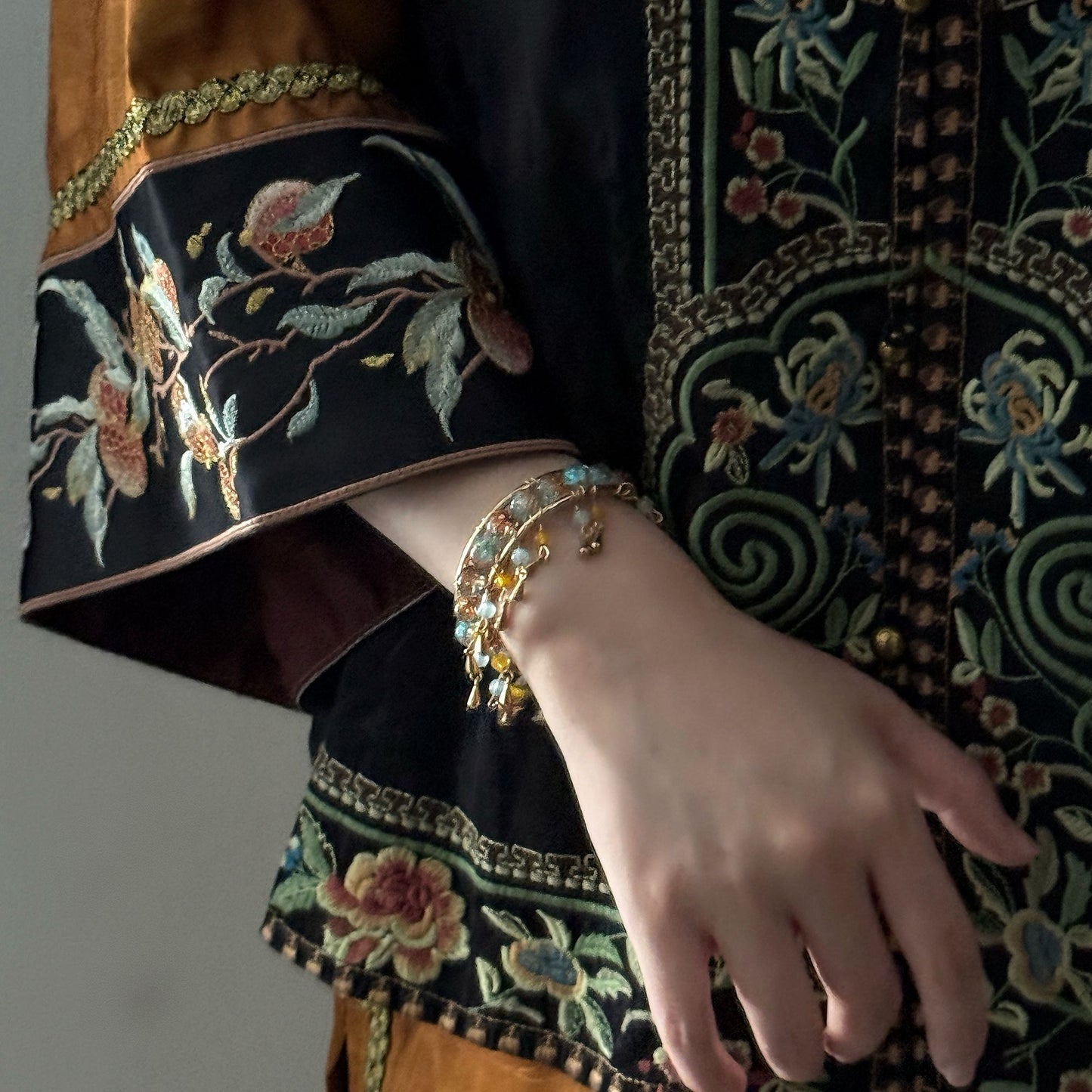 Ethnic Style Ancient Style, Super Fairy, Atmospheric, Exquisite Tassel, Flexible Open Bangle vintage fairy witchy