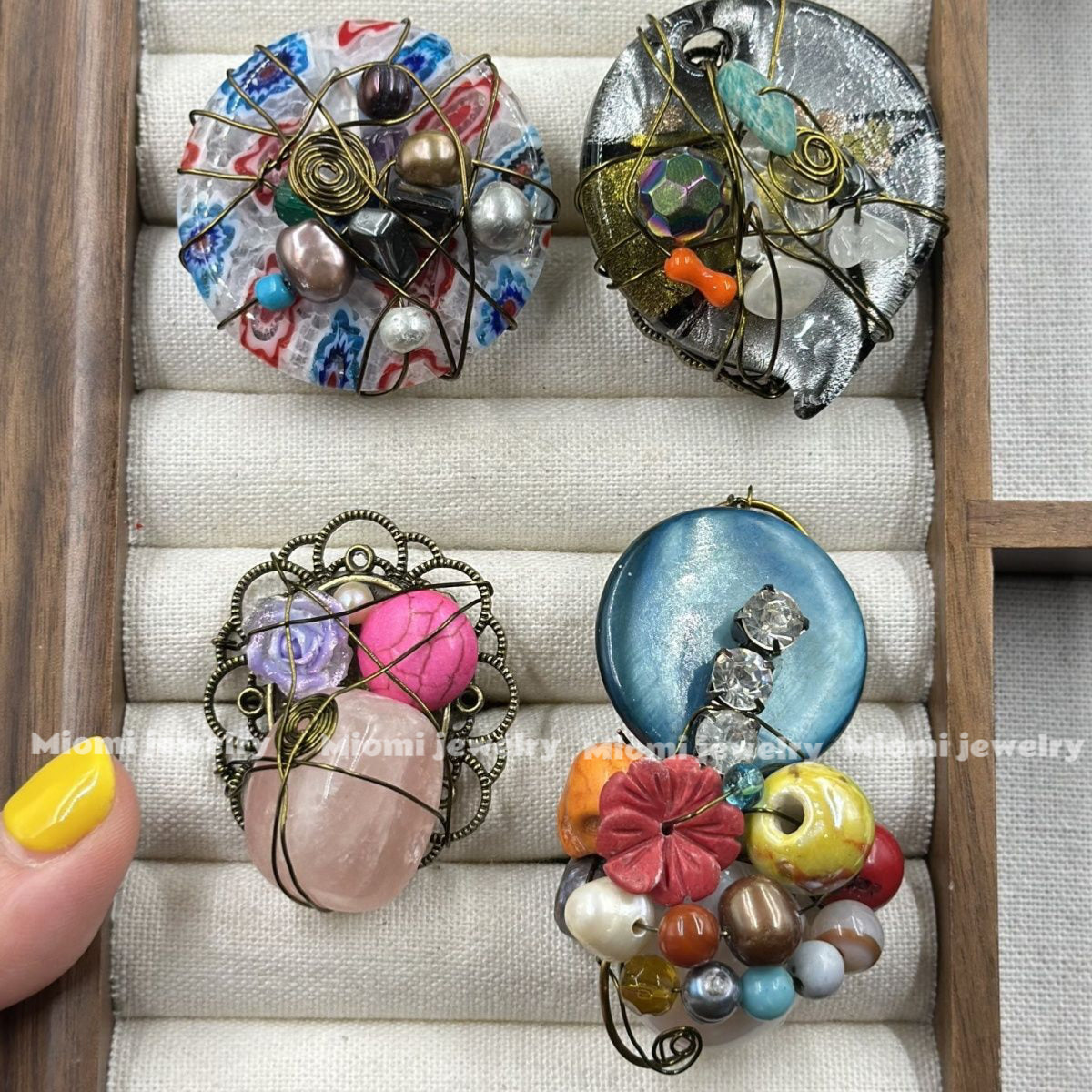 1pcs -miomi oranginal Vintage European Imported Court Style, Heavy Craftsmanship Natural Stone & Old Glass Handmade Open Ring, Woven Ring, Adjustable, Random Delivery!whimsical witch vintage