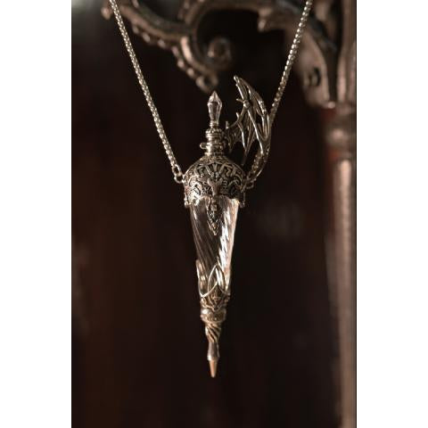 necklace gothic design by miomi