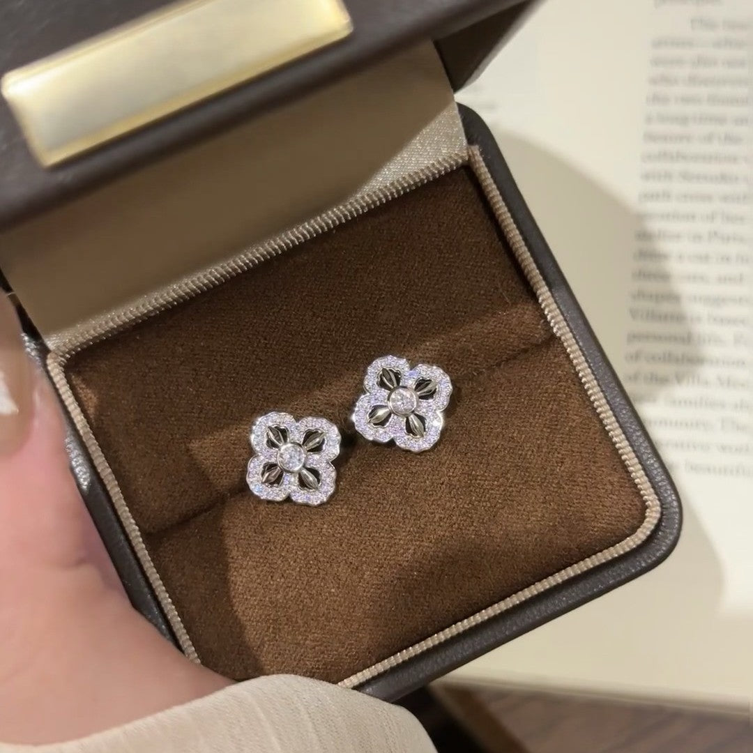 Pure Silver S925 Vajra Stud Earrings Exquisite High-end Elegant Stud Earrings