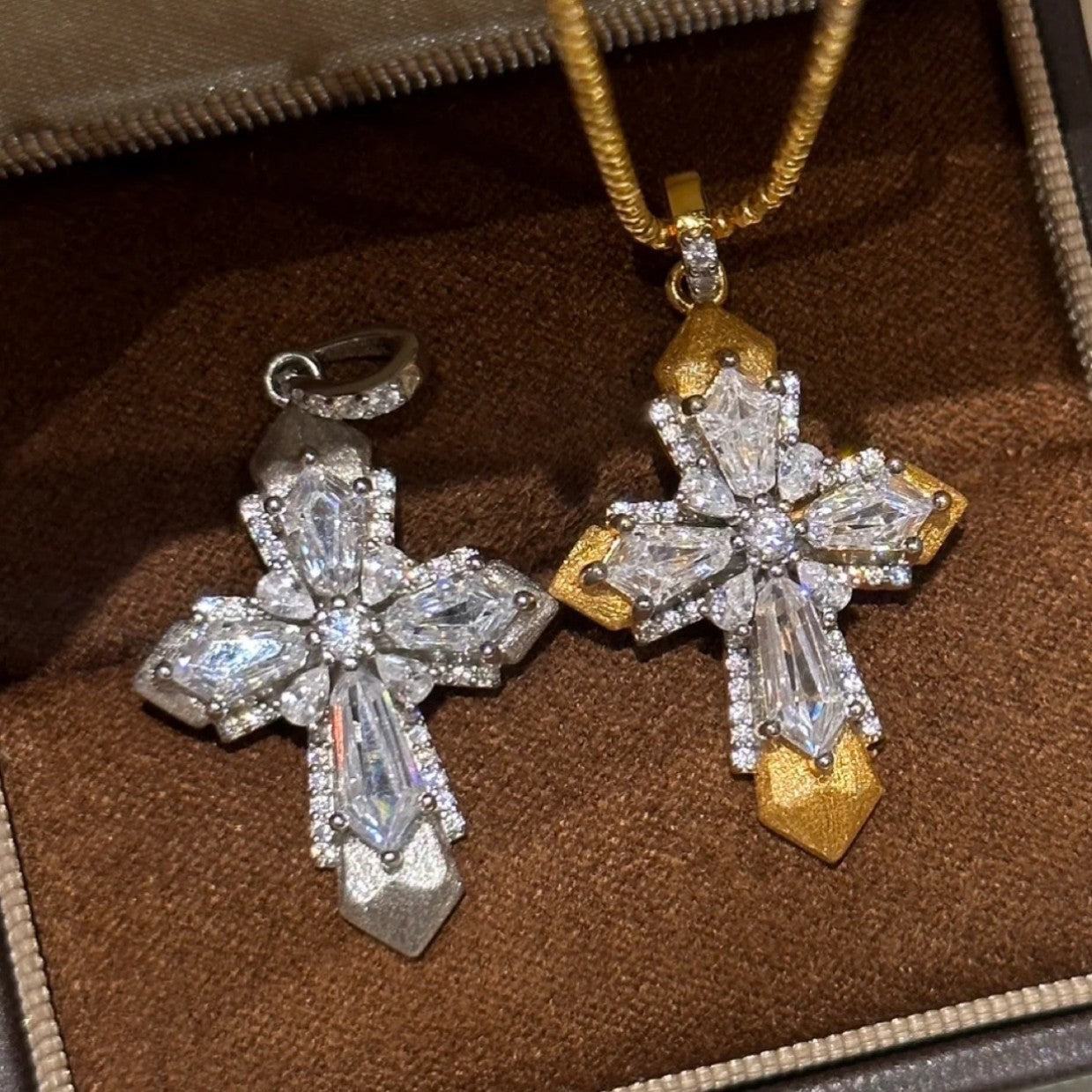 Sterling Silver S925 Brushed Craft High Carbon Diamond Cross Necklace Vintage Mid-Ancient Light Luxury High-End Niche Design