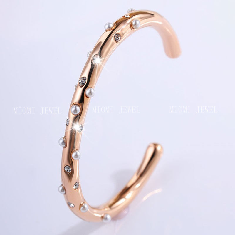 Stainless Steel Bracelet Trendy Inlaid Pearl Bracelet Women's Titanium Steel Retro Versatile Hand Jewelry