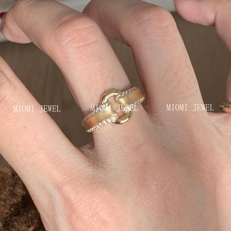 S925 Sterling Silver Xiaohongshu Hot-Selling Vintage Style O-Shaped Lock Buckle Brushed Ingot Ring with High-End Feel