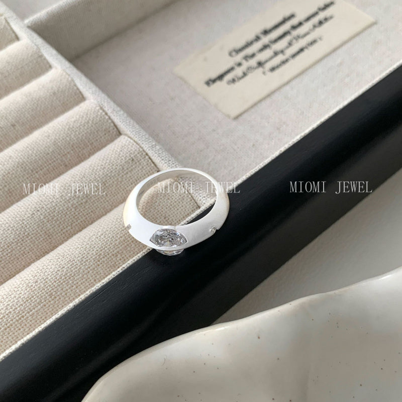 S925 Sterling Silver Starburst Zircon Rotatable Ring for Women, Niche Design with High-end Feel, Korean Style Ring