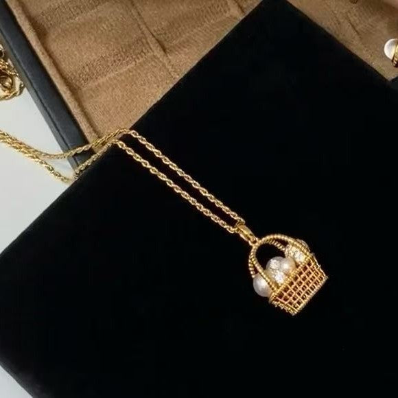 Flower Basket Pearl Necklace Three-Dimensional Woven Basket Niche Design Light Luxury High-End Versatile Style Necklace for Women