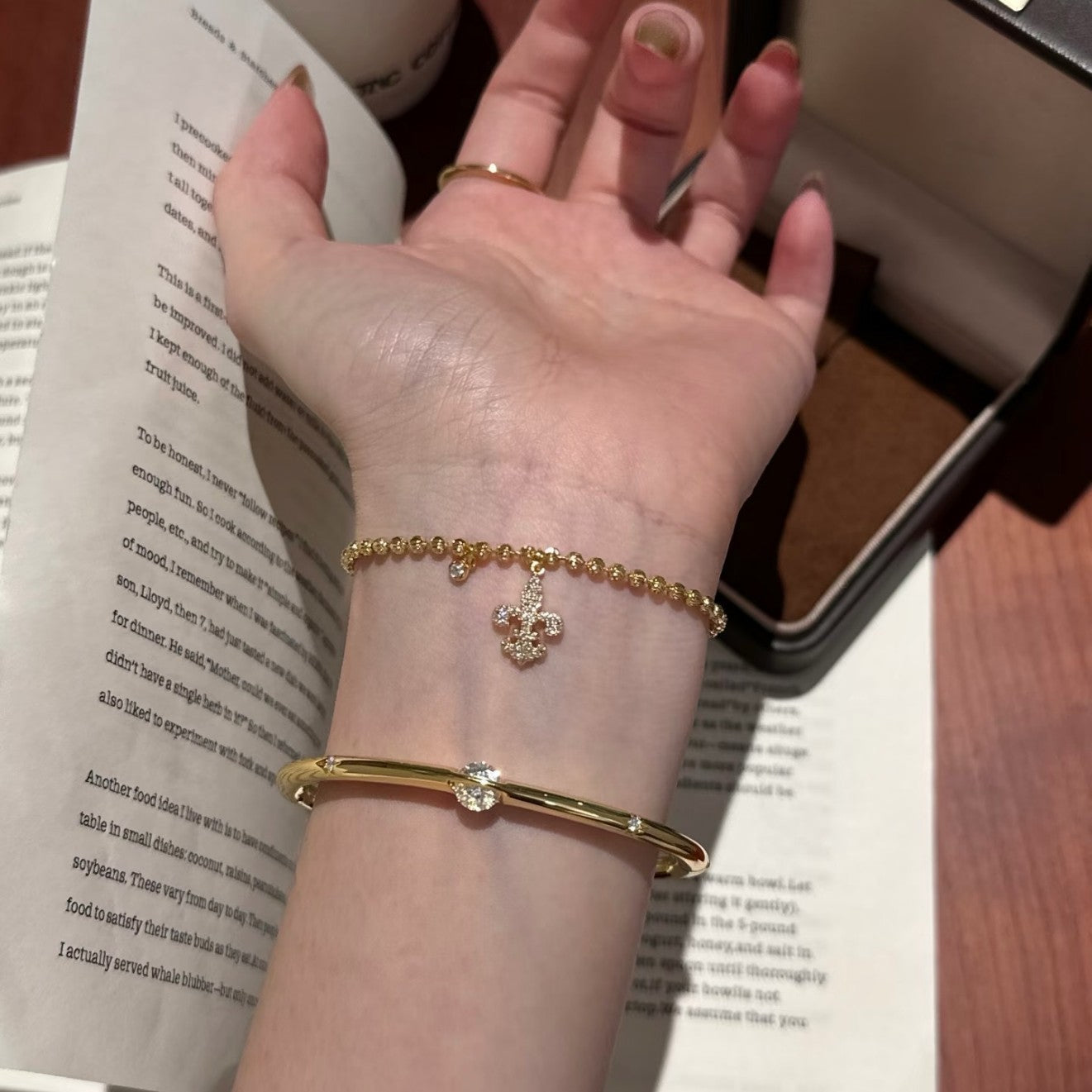 Pure Silver S925 Laser Bead Iris Flower Bracelet Light Luxury High-end Industrial Craft Exquisite Niche Versatile Jewelry