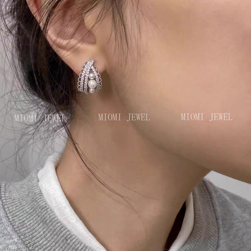 2025 Hot-Selling French Style Exquisite Full S925 Sterling Silver Lace Edge Pearl Earrings for Women High-End Delicate Ear Jewelry