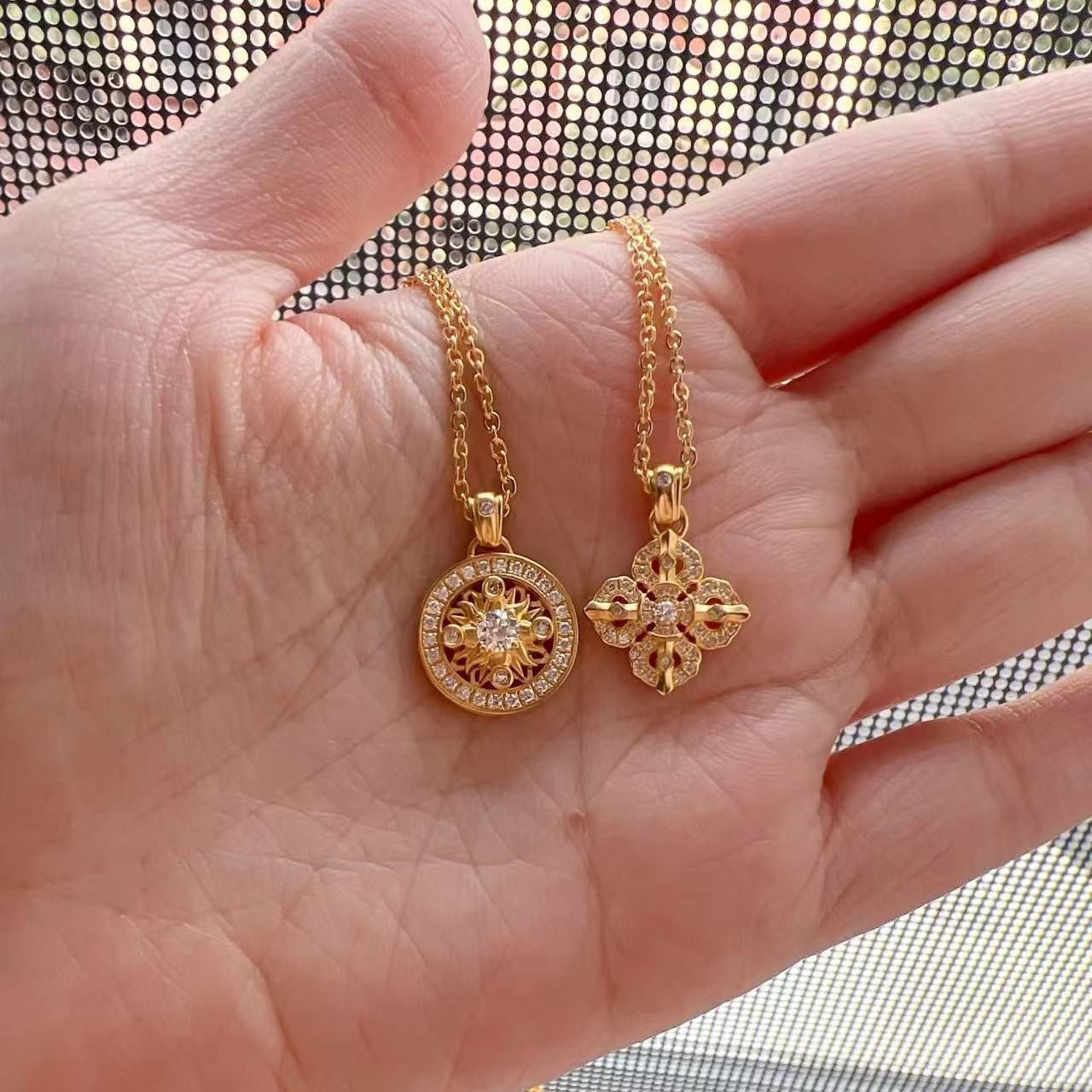 S925 Sterling Silver Old Shop Same Style Sun Totem Necklace Light Luxury Sunflower Round Pendant with Diamond Clavicle Chain