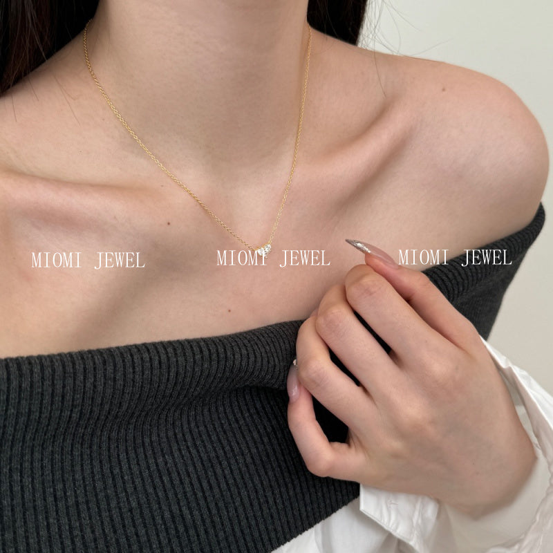 S925 Sterling Silver Heart Necklace for Women Inlaid with Zirconia Unique Niche Design Collarbone Chain