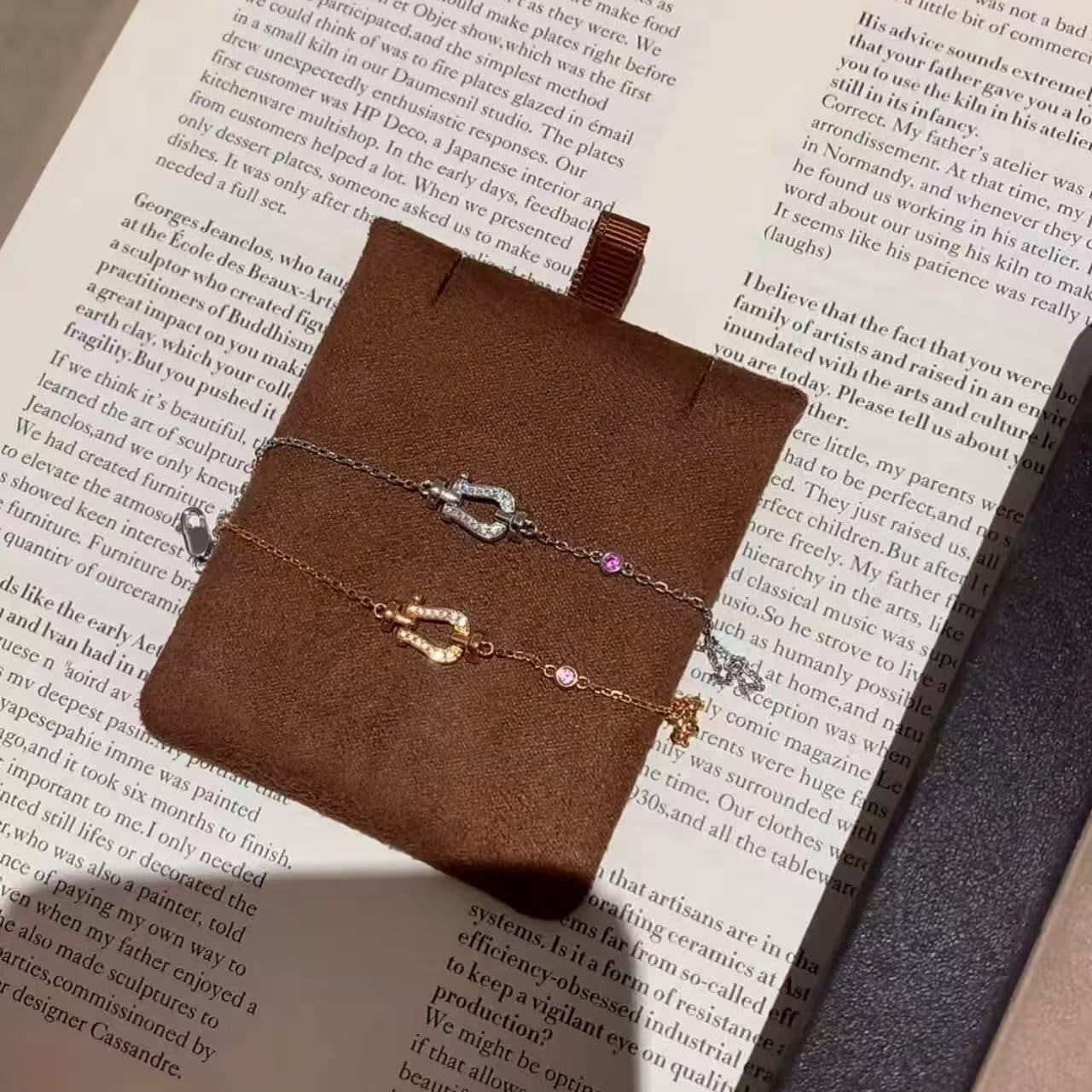 S925 Sterling Silver High Carbon Diamond Light Luxury Style Horseshoe Buckle Bracelet Elegant Simple High-end Versatile Style Niche Design