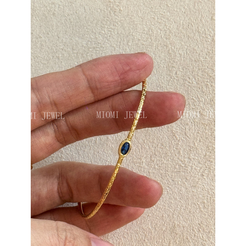 Autumn Winter Layered Gold Blue Hao Stone Vertical Pattern Wide Edge Thin Half Bracelet Vintage Simple Elegant High-end Bracelet for Women