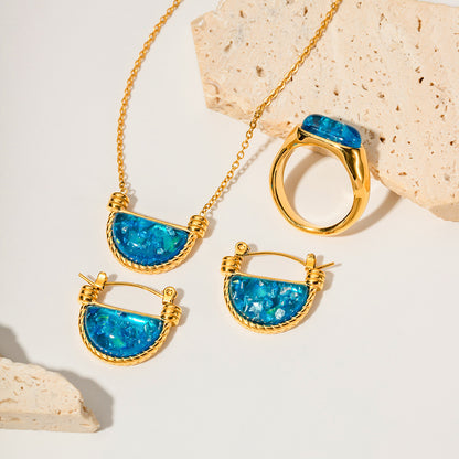 Fashion Retro Style Natural Blue Resin Fan-Shaped Basket Pendant Necklace for Women Stainless Steel Jewelry