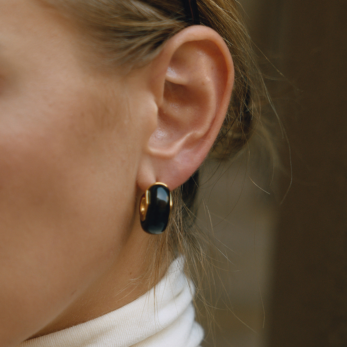 Maillard Autumn Winter Resin Earrings Niche Light Luxury Stainless Steel Studs Titanium Steel Ear Jewelry High-End Feel