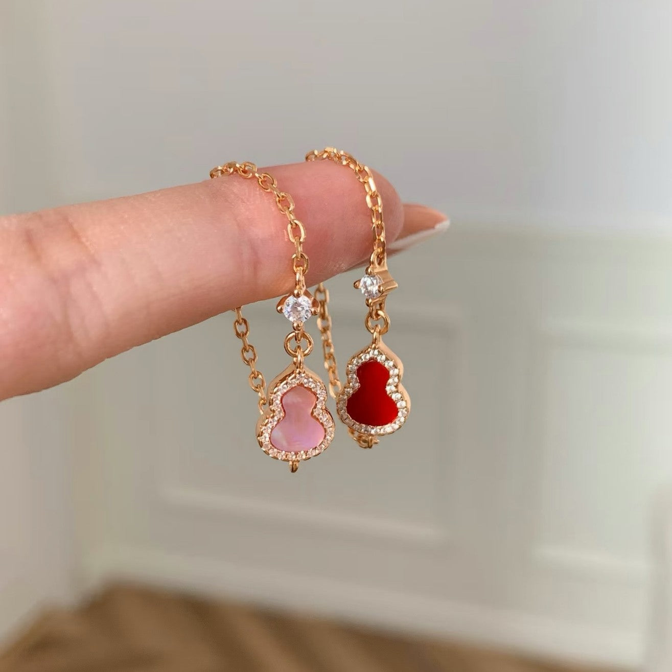 Sterling Silver S925 Natural Pink Shell Red Agate Gourd Ring Adjustable Light Luxury High-End Niche Versatile Exquisite Style