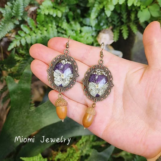 Forest-Style  Handmade Vintage Mori Girl Fresh Minimalist Court Lace Earrings with Real Preserved Flowers