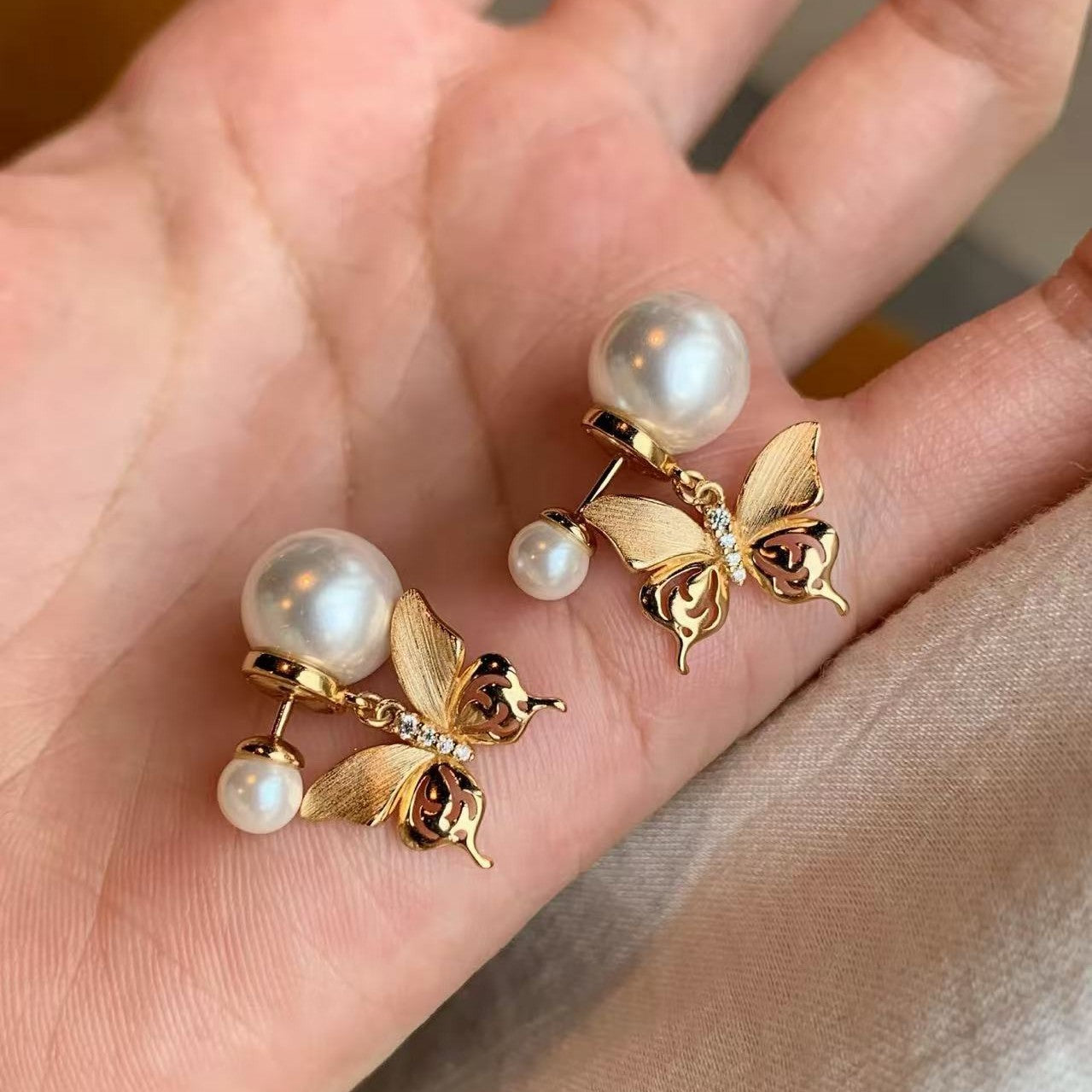 Sterling Silver S925 Brushed Craft Butterfly Pearl Earrings Light Luxury Niche Design Exquisite Versatile Elegant New Earrings