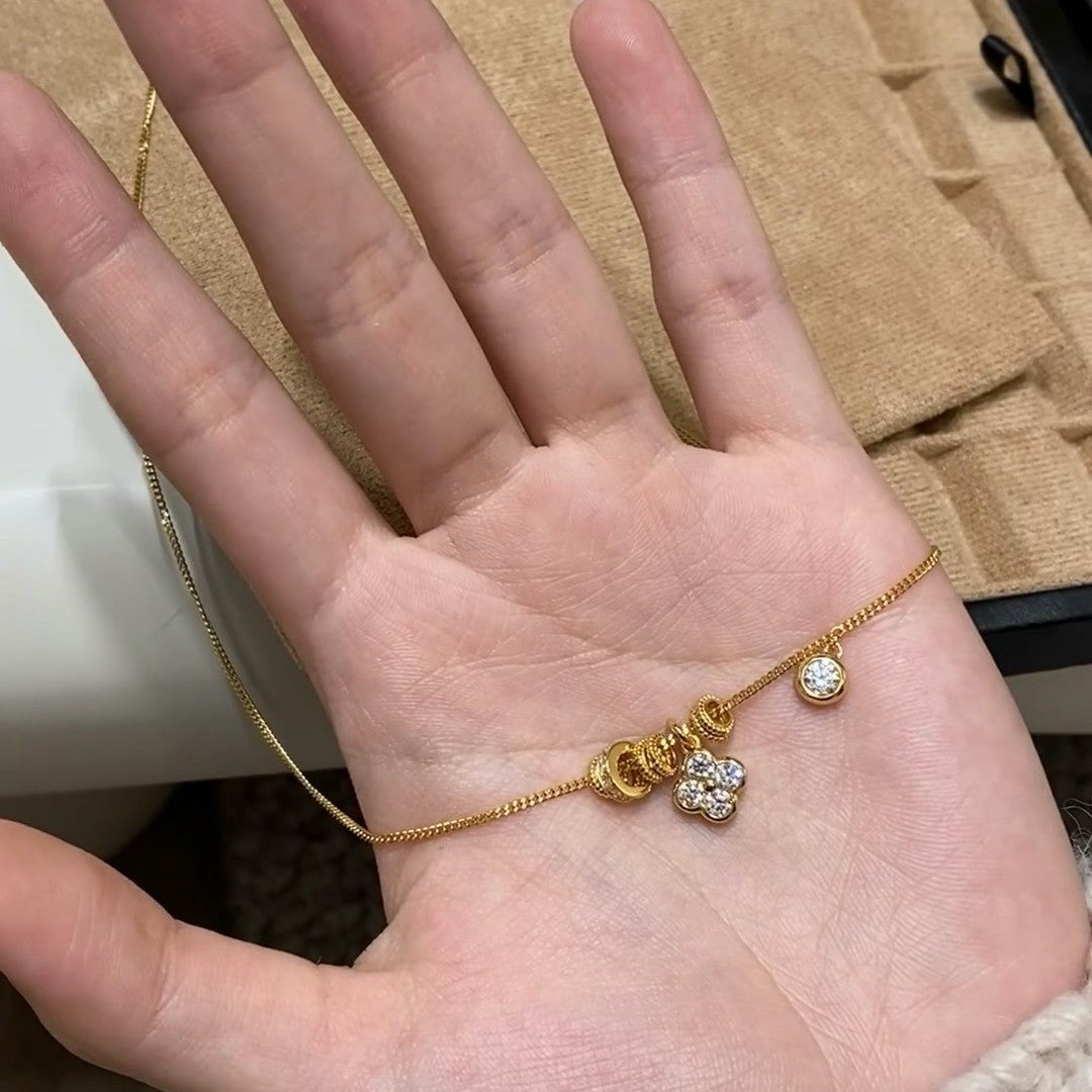 Sterling Silver s925High Carbon Diamond Lucky Clover Running Ring Necklace New Hot-Selling Niche High-Value Hot-Selling Collarbone Chain