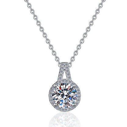 925 Sterling Silver Moissanite Pendant Clavicle Chain V-shaped Round Versatile Round Moissanite Necklace