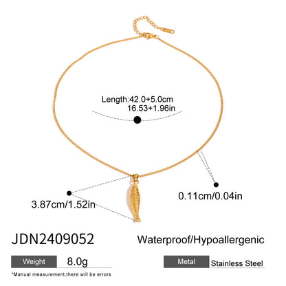 Stainless Steel Vacation Jewelry Titanium Steel Necklace Light Luxury High-End Clavicle Chain Neck Chain Accessory for Women