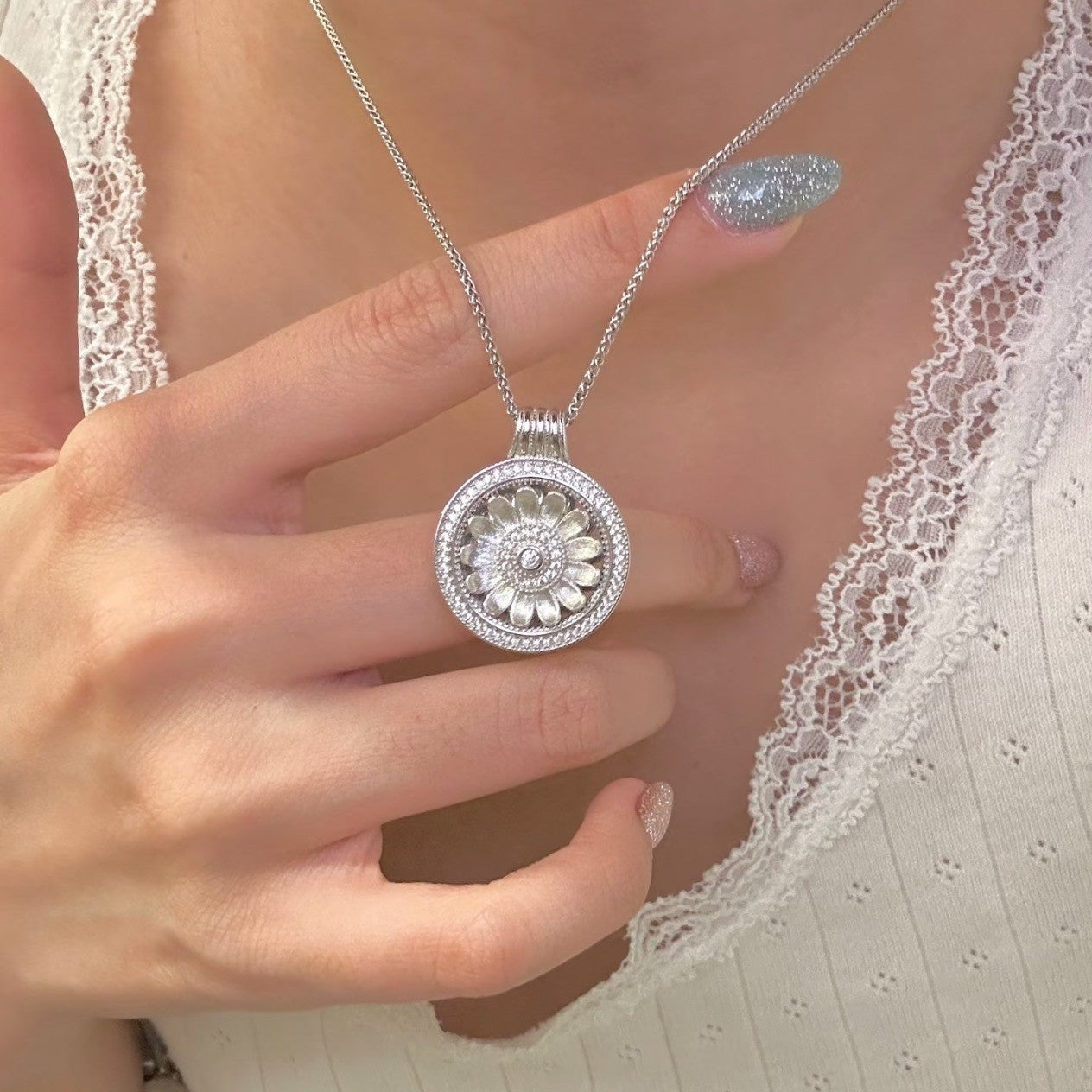 Pure Silver S925 Italian Craft Brushed Mint Green Reversible Compass Necklace Compass Exquisite Light Luxury High-end