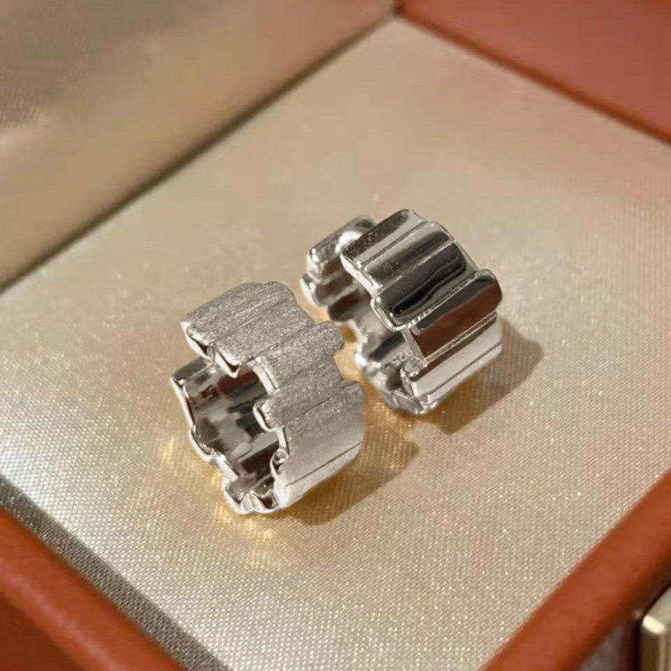 Italian Vintage Brushed Craft Double Layer Line Earrings Studs Light Luxury High-end Fashion Versatile Elegant