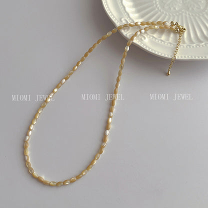 Minimalist Design Natural Shell Bead Necklace for Women Beach Vacation Style Versatile Collarbone Chain