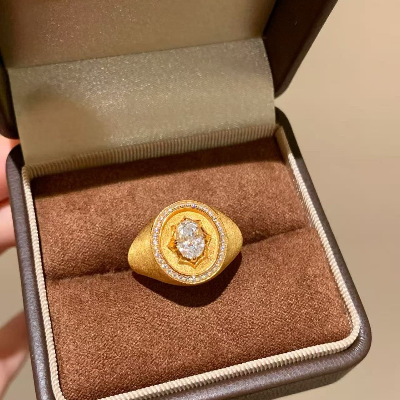 Sterling Silver S925 Italian Brushed Craft Gold Stamp Ring Vintage Niche Personality Light Luxury High-end Feel Ring