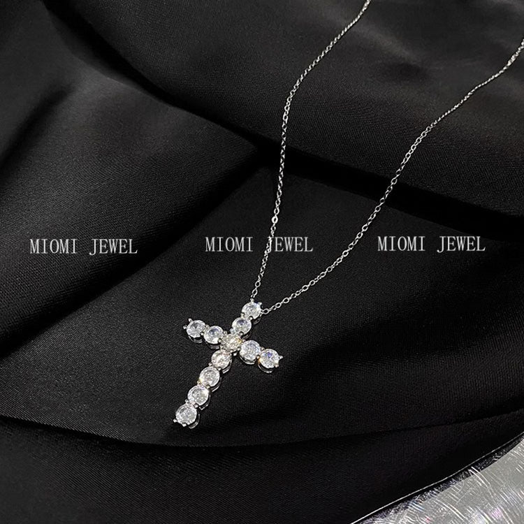 S925 Sterling Silver Inlaid Diamond Cross Necklace for Women, Ins Niche Design, Super Shiny Zircon, Stackable, Trendy Collarbone Chain