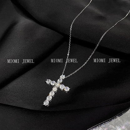 S925 Sterling Silver Inlaid Diamond Cross Necklace for Women, Ins Niche Design, Super Shiny Zircon, Stackable, Trendy Collarbone Chain