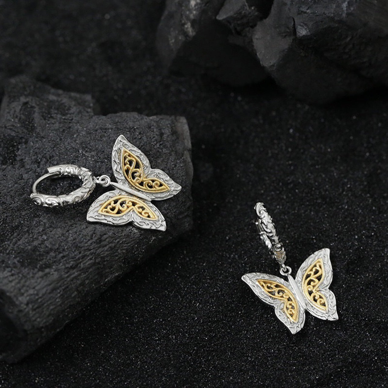 Korean Style Gold and Silver Color Block Pure Silver925s Tang Grass Pattern Butterfly Earrings Studs for Women Fashion Versatile Light Luxury
