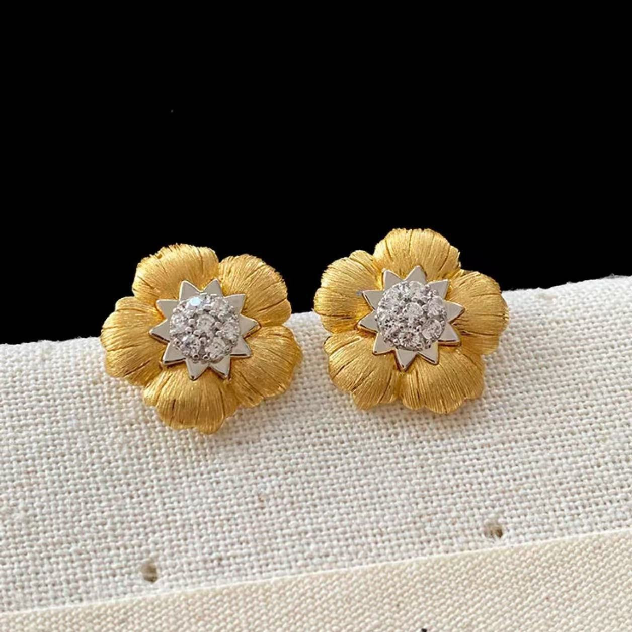 Pure Silver S925 Brushed Craft Color-Plated Wealth Flower Earrings Fashionable Light Luxury Exquisite High-Grade Inlaid with Diamonds