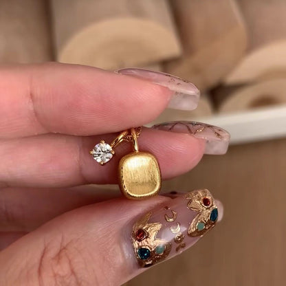 Italian Vintage Brushed Light Luxury High-End Jewelry 925 Sterling Silver Vintage Brushed Small Sugar Cube Necklace